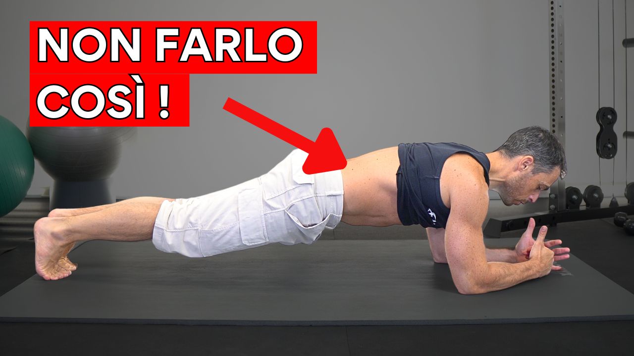 Questi PLANK creano un addome d'acciaio: provali!