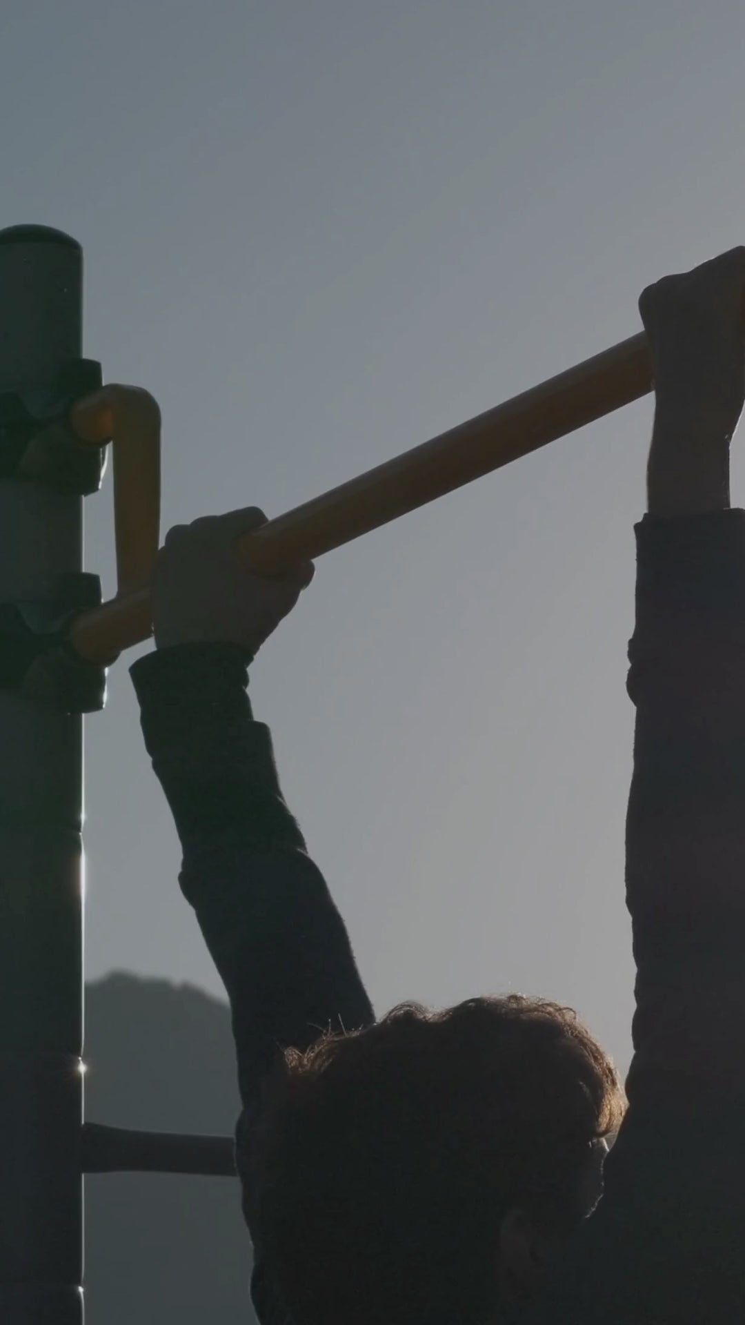 Carica il video: 